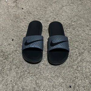 Nike slides